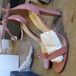 NIB $870 Francesco Russo heels